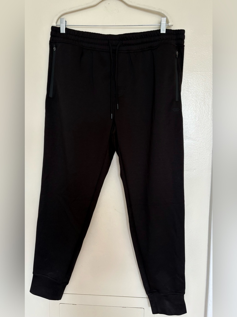 Men's Leg3nd Black Athletic Joggers with Zipper Pockets